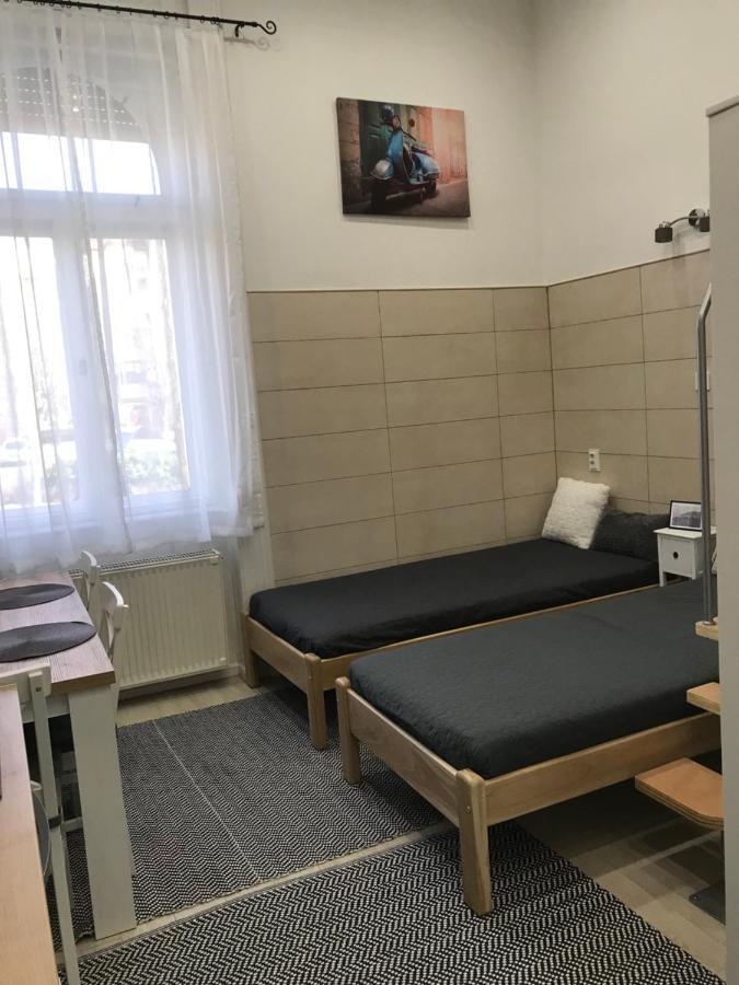 Mora Apartman 2 Kiskunfélegyháza 外观 照片