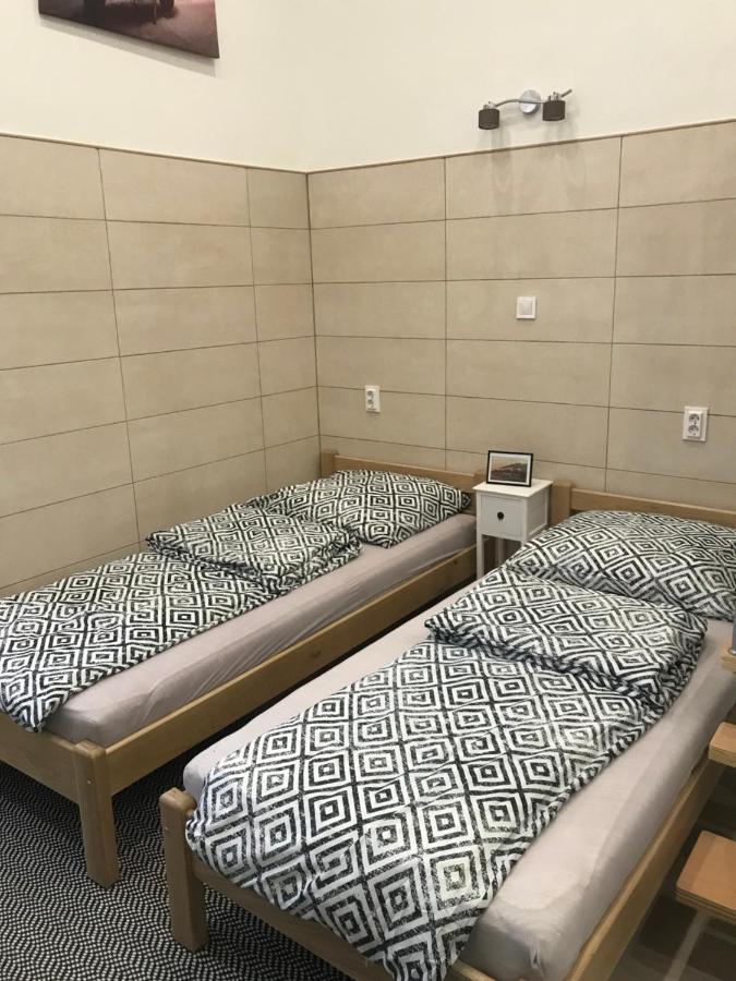 Mora Apartman 2 Kiskunfélegyháza 外观 照片