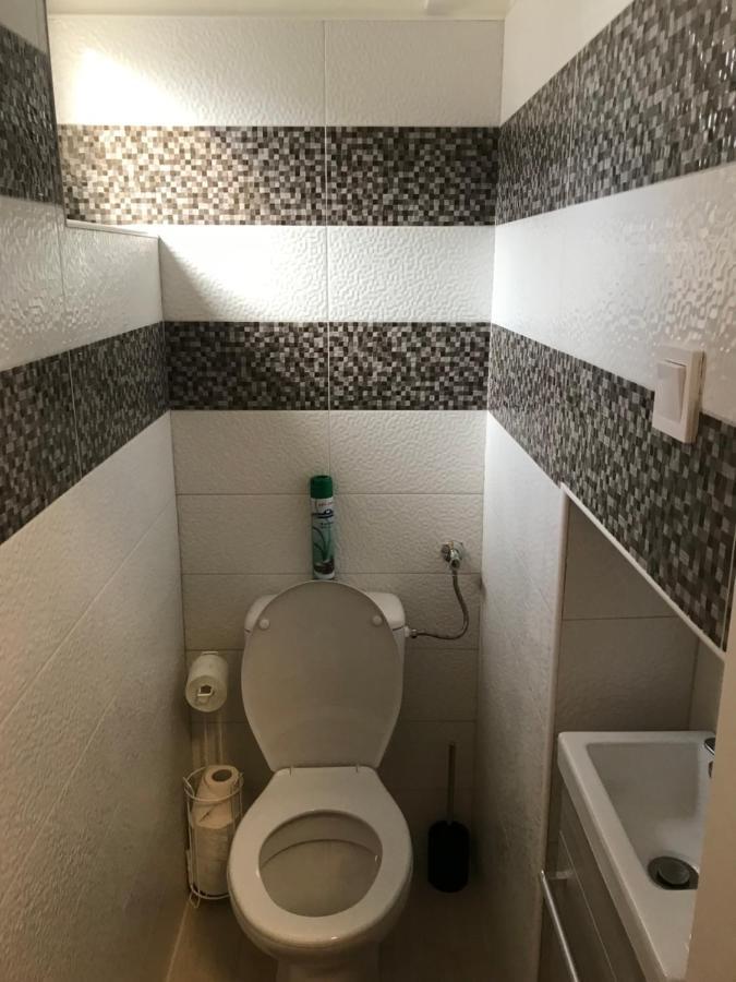 Mora Apartman 2 Kiskunfélegyháza 外观 照片